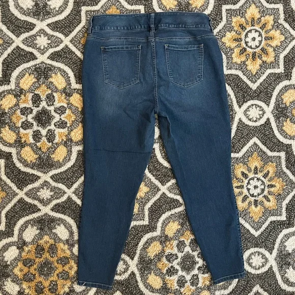 Women’s Torrid High Rise Jeggings Triple Button Fly 18S - Picture 6 of 6
